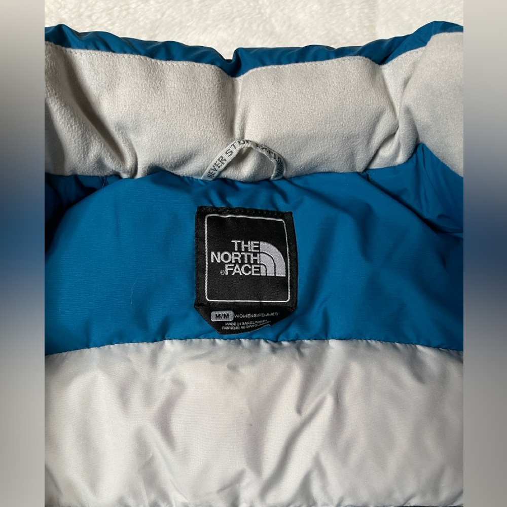 The North Face Nuptse 700 Teal Puffer Vest - Picture 10 of 16